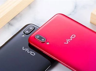 Trên tay Vivo Y93 giá 3,79 triệu tại Việt Nam