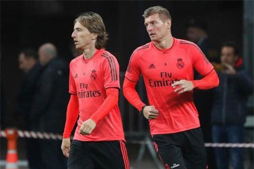 Đội hình tệ nhất Champions League 2018-2019: Toàn hảo thủ