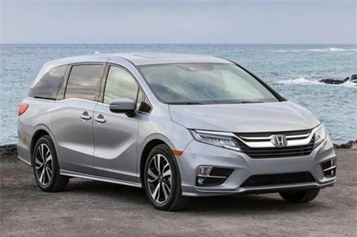 1. Honda Odyssey (chi phí bảo hiểm: 1.298 USD/năm).