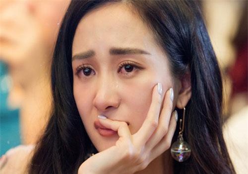 Jun Vũ thẳng thắn đối mặt với chỉ trích đừng đi hát, chỉ cần đẹp là được rồi