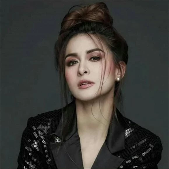 Cận cảnh dung nhan của "mỹ nhân đẹp nhất Philippines" Marian Rivera sau 1 tháng sinh con, nhan sắc đỉnh cao khiến ai cũng trầm trồ - Ảnh 3.