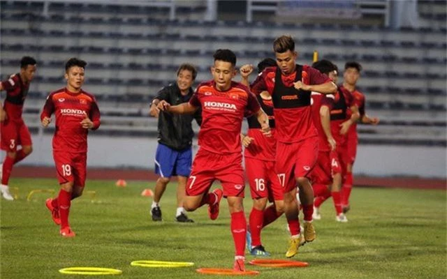 Trước trận gặp Thái Lan, HLV Park Hang-seo tuyên bố: Không có gì phải sợ sệt dù đối thủ có là ai - Ảnh 1.