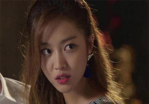 Em chồng kêu mất tiền, đổ cho chị dâu lấy trộm, tôi nói mỗi câu khiến cô ta không dám ho he thêm nửa lời