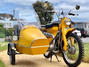 Ngắm huyền thoại Honda Super Cub 3 bánh cực lạ