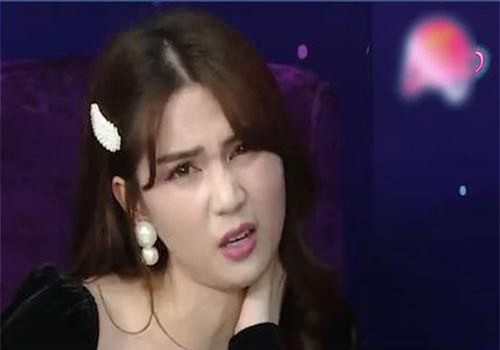 Nhắc lại chuyện cũ, Ngọc Trinh đáp trả gắt khi bị Lý Nhã Kỳ, Vũ Thu Phương chỉ trích việc mặc hở tại Cannes