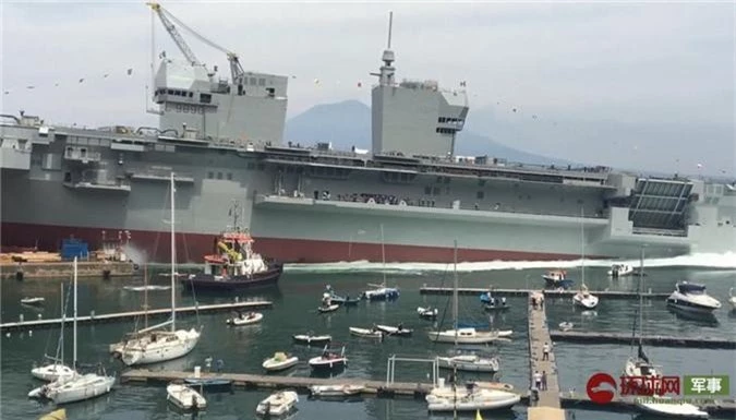 Đồ sộ tàu bay sân Italia đóng riêng cho chiến đấu cơ F-35 - Hình 7 Do so tau bay san Italia dong rieng cho chien dau co F-35-Hinh-7
