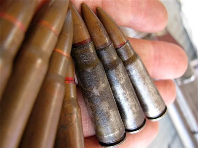 Lạ chưa: Mỹ mua hàng triệu viên đạn AK-47, DshKM - Hình 2 La chua: My mua hang trieu vien dan AK-47, DshKM-Hinh-2