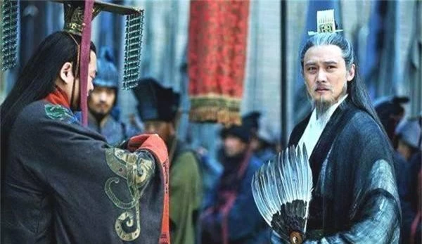 Màn khổ nhục kế trong nước cờ cuối đời của Lưu Bị: Vì đã nhìn thấu dã tâm Khổng Minh? - Ảnh 5. Màn khổ nhục kế trong nước cờ cuối đời của Lưu Bị: Vì đã nhìn thấu dã tâm Khổng Minh? - Ảnh 5.