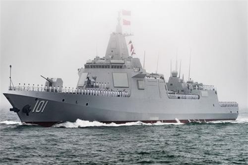 Trung Quốc tuyên bố khu trục hạm Type 055 "ăn đứt" tuần dương hạm Slava Nga