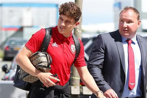 “Tân binh đầu tiên” của M.U hồ hởi đi Croatia