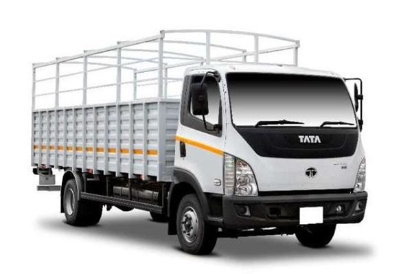 Tata Motors ra m&#x1EAF;t xe t&#x1EA3;i h&#x1EA1;ng trung Tata Ultra t&#x1EA1;i Vi&#x1EC7;t Nam