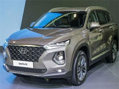 Hyundai SantaFe TM mới giá rẻ tại Malaysia