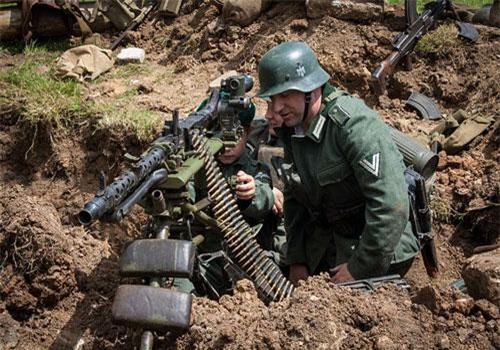 Kỳ lạ sức sống mãnh liệt khẩu súng máy 80 tuổi của Đức