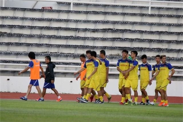 ĐT Việt Nam tập nhẹ, sẵn sàng cho trận chung kết Kings Cup 2019 gặp ĐT Curacao - Ảnh 10.