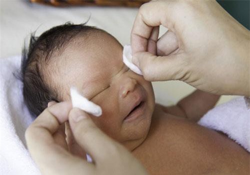 6 bước đơn giản đến không ngờ để bảo vệ thị lực của bé ngay từ nhỏ