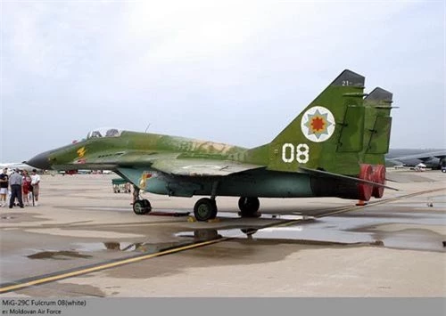 Tiêm kích MiG-29S của Không quân Moldova