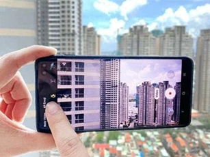 Hướng dẫn quay video cực chuẩn, chống rung cực tốt trên Galaxy S10, Galaxy S10 Plus
