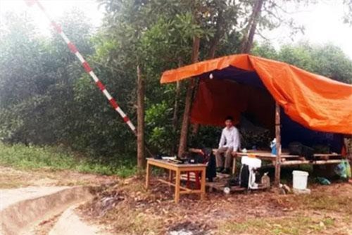 Trưởng Công an xã mất xe máy trong cốp có súng và còng số 8