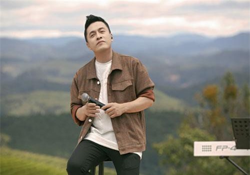 Lam Trường kể chuyện nhận được hợp đồng “quyền lực” đầu tiên trong đời trị giá 20 triệu đồng