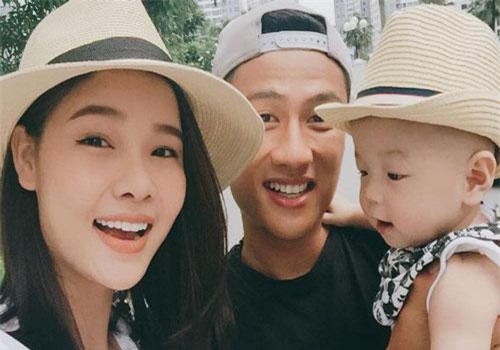 Con trai bị mỉa mai, Kỳ Hân phản đòn một câu khiến antifan phải câm nín