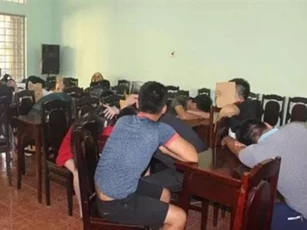 Tạm giữ 47 đối tượng sử dụng ma túy trong quán karaoke
