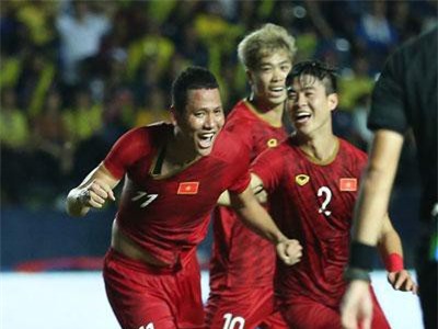 Báo châu Á: “Việt Nam có thể giữ cúp ở lại Đông Nam Á?”