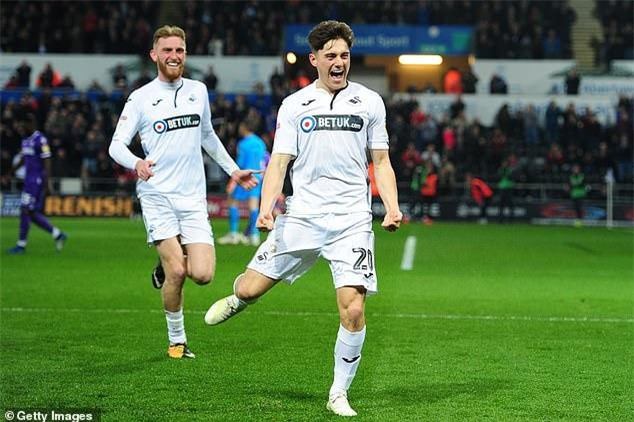 CHÍNH THỨC: M.U có tân binh đầu tiên