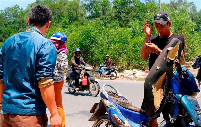 Quảng Nam: Kẻ cướp kéo lê người buôn ve chai đã từng cướp tiền uống cà phê