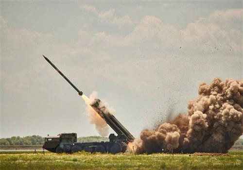 Cận cảnh siêu rocket Ukraine bắn xa 130km khiến Nga “lạnh gáy”