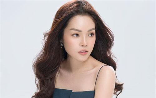 Chuyện “đổi tình lấy vai”, PR tình cảm, “cảnh nóng” qua lời kể Dương Cẩm Lynh