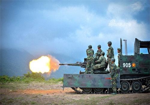 Báo Trung Quốc nể phục cách Việt Nam "độ" pháo lên xe M548