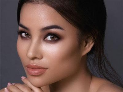 CHUYỆN SHOWBIZ (9/6): Phạm Hương bị diễn đàn sắc đẹp quốc tế "tố" phẫu thuật thẩm mỹ, Huỳnh Anh bất ngờ thừa nhận đã yêu Đinh Hương