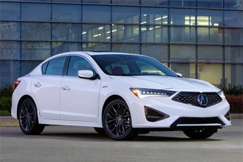 1. Acura ILX 2019 (giá khởi điểm: 31.550 USD).