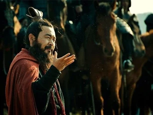 Tào Tháo: Tham quan ô lại, quân chủ vô dụng không đáng hận bằng loại người này