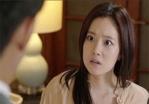 Mua nhà đang nợ đầm đìa mẹ chồng còn kiếm cớ xin thêm, túng quá tôi phải nói ra sự thật mới khiến bà bỏ ý định