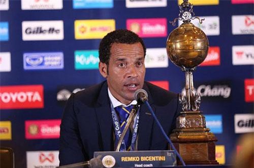 HLV Curacao phát biểu 'sốc' sau trận thắng ĐT Việt Nam