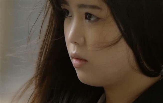 Một lần trò chuyện thân mật cùng chị dâu tương lai đáng quý, tôi giật mình vì bí mật chị ấy cất giữ bao lâu nay về anh trai tôi