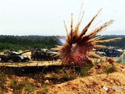 Bất ngờ cách xe tăng Trung Quốc “ẩn thân” dưới mưa tên lửa