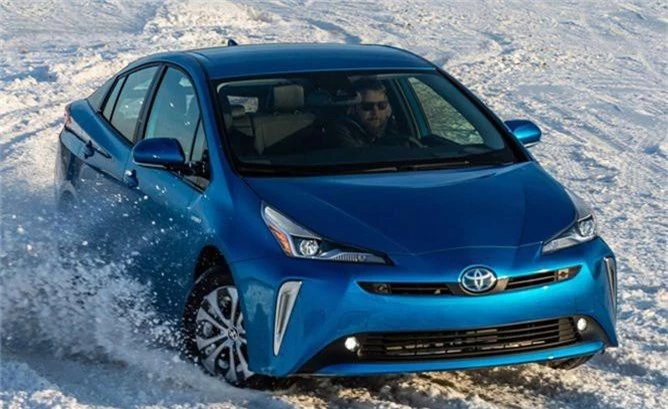 Toyota Prius AWD-e.