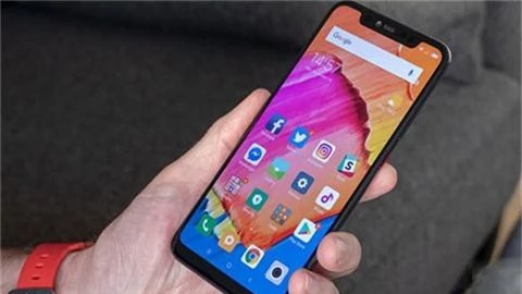 Xiaomi Mi 8, Note 6 Pro, A2 Lite đồng loạt giảm giá mạnh tại Việt Nam