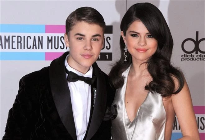Mặc kệ loạt tin đồn lén lút qua lại, Selena Gomez có động thái quyết liệt đoạn tuyệt với tình cũ Justin Bieber - Ảnh 2.
