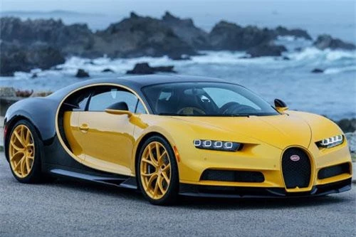 3. Bugatti Chiron (vận tốc tối đa: 420 km/h).