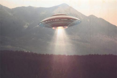 Phát hiện nhiều UFO xuất hiện tại Mỹ