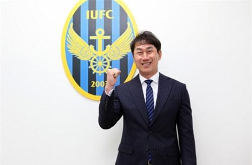 HLV Incheon United hết lời ca ngợi ông Park Hang Seo
