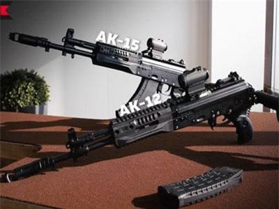 Quân đội Nga sắp chính thức trang bị súng AK-12 và AK-15