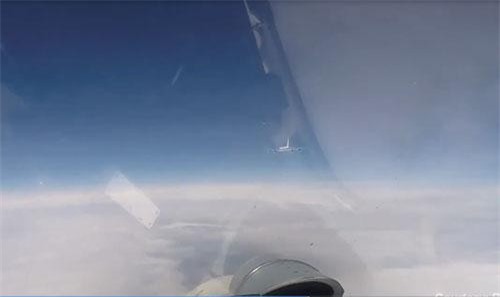  CLIP: Nga chặn máy bay do thám Mỹ sát biên giới