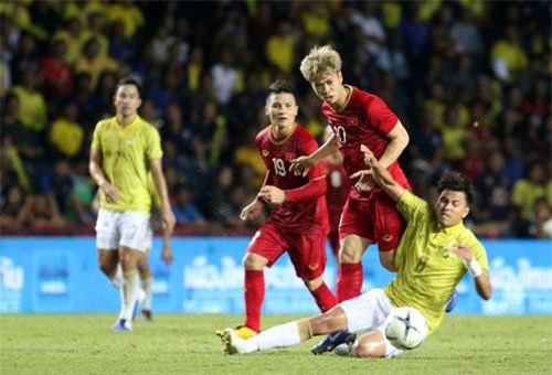 Báo Thái Lan: “Nằm chung bảng với tuyển Việt Nam thì cơ hội đi tiếp cao”