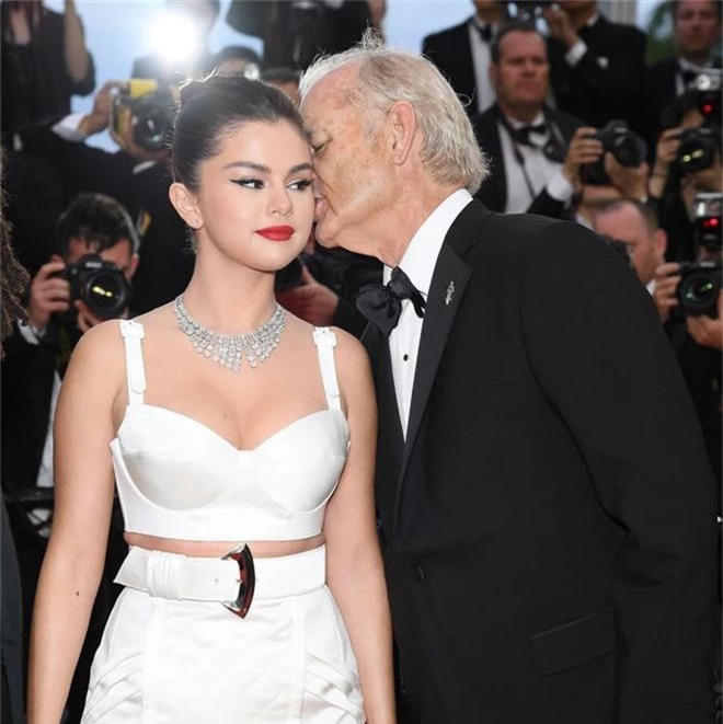 Sau khi đoạn tuyệt với Justin, Selena Gomez được tài tử 69 tuổi bày tỏ nguyện ý đưa về ra mắt gia đình - Ảnh 2.
