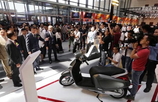 Khai mạc Triển lãm phương tiện giao thông, vận tải và công nghiệp hỗ trợ - Vietnam AutoExpo 2019