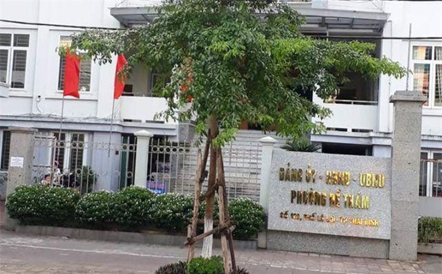  Th&#xE1;i B&#xEC;nh: T&#x1EA1;m gi&#x1EEF; B&#xED; th&#x1B0; &#x110;o&#xE0;n ph&#x1B0;&#x1EDD;ng nghi d&#xE2;m &#xF4; b&#xE9; g&#xE1;i 11 tu&#x1ED5;i